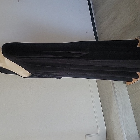 TORRID Solid Black Ponte V-Neck Skater Dress Women's Plus Size 4 Long Casual - Picture 5 of 9